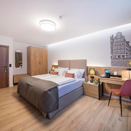 Gaestehaus Zum Roten Hahn 鲁纳 外观 照片